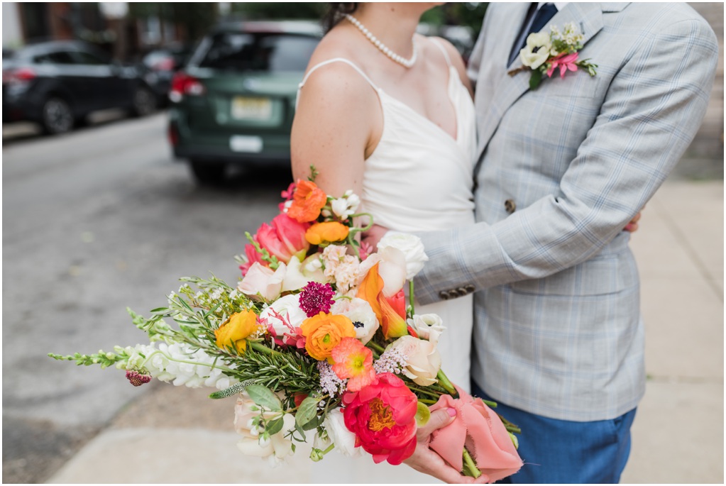 A close up photo of the bride's bouquet